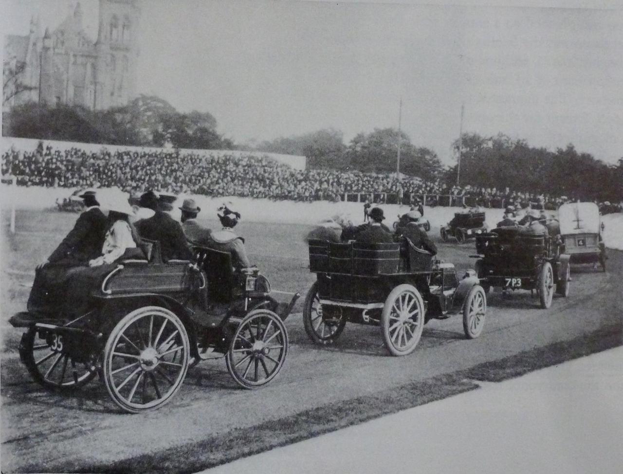 Glasgow - Glasgow University : Image credit Wiki Commons